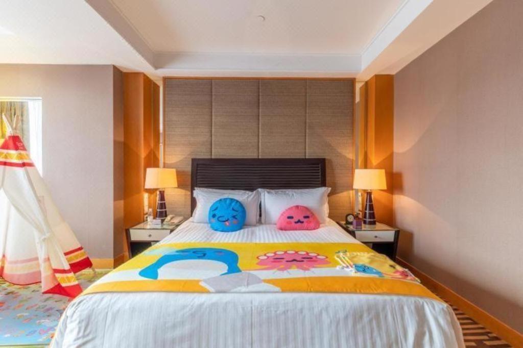 Grand Mercure Teda Далиен Екстериор снимка