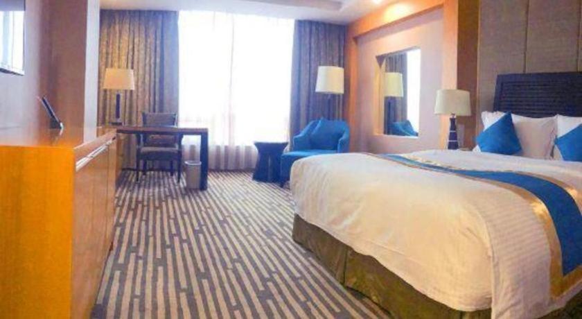 Grand Mercure Teda Далиен Екстериор снимка